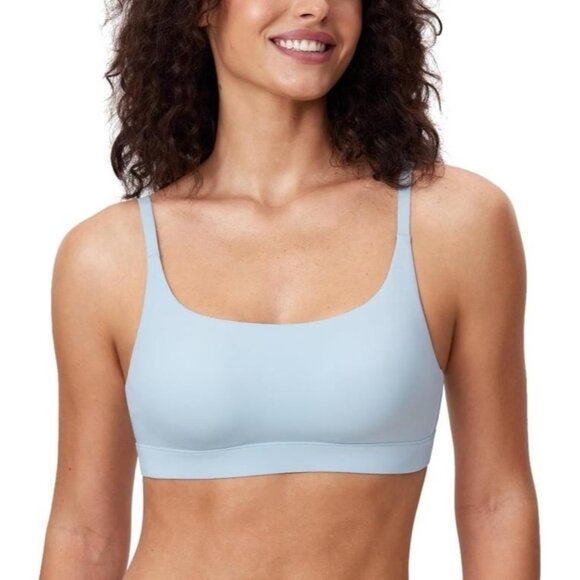 DELIMIRA W693 Women's Seamless Wireless Padded Bra Size 34B Baby Blue NWT - Picture 2 of 8